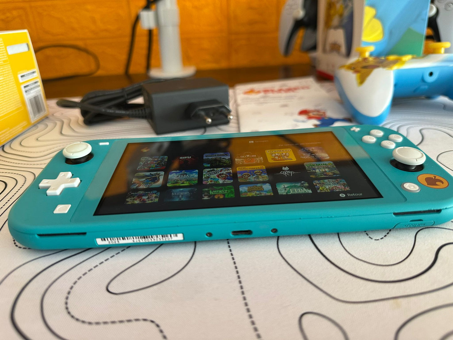 Nintendo Switch Lite Animal Crossing Edition – Modified